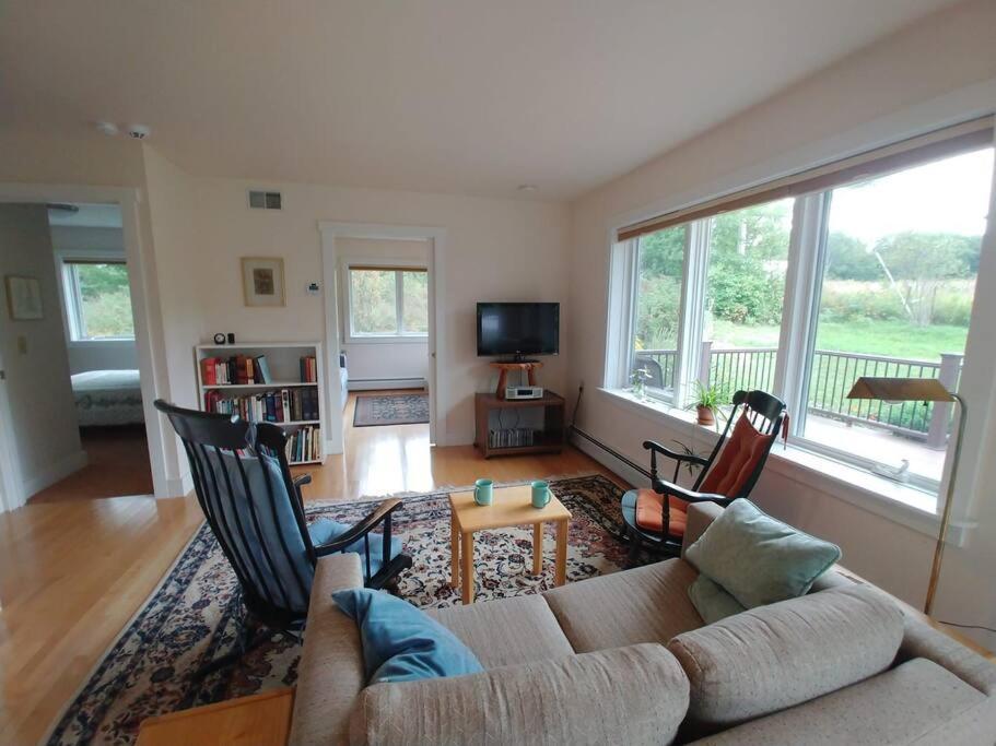 Spacious Country Retreat Close To Town And Nature, Sylvana Farm Vt مونبلييه المظهر الخارجي الصورة
